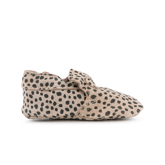 Mavies First Steps | Speckle Sand